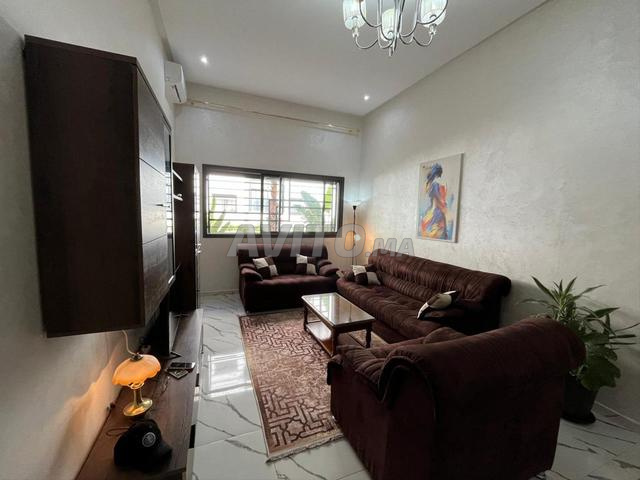 À louer studio RDC de 60m à Roche Noires - image 3