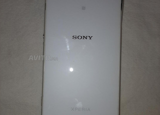 هاتف Sony Xperia M4 Aqua لعشاق الهواتف القديمة