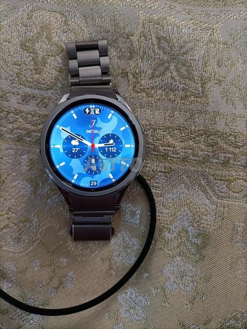 je mets en vente une montre connectée 