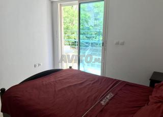 Appartement terrasse proche de la corniche 