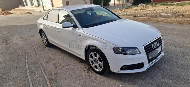 Audi A4 modèle 2011 8 cheveux 