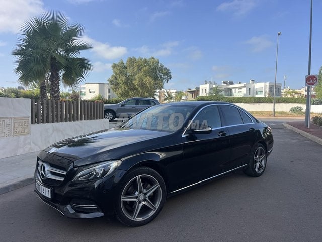 Mercedes-Benz 200 Diesel Automatique 2015 à Rabat