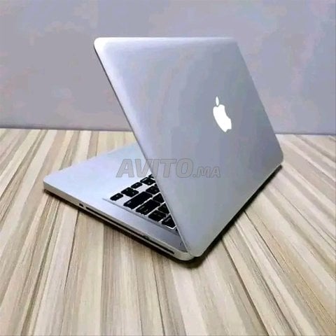 MacBook Pro i5 Ram 8 Disc SSDD batterie 5h 