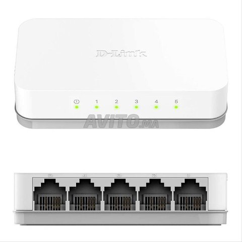 d-link Desktop Switch  DES- 1005c 5v 5Ports