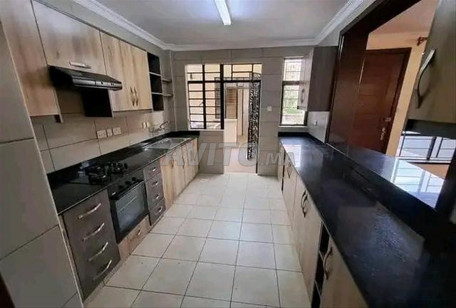 appartement à louer 300 dh Menara mull - 2