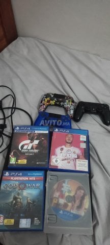 Ps4 pro avec 3 manettes
