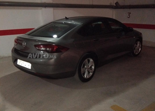 Opel Insignia Diesel Manuelle 2020 à Casablanca