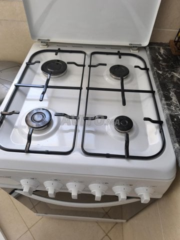 Gazinière 4 feu gaz bouteille 