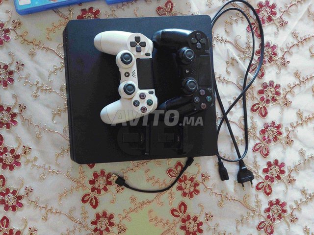 PS4 (SLIM) 500G (prix negociable)