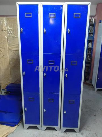 Vestiaire 4 portes \armoire casier vestiaire dispo - 2