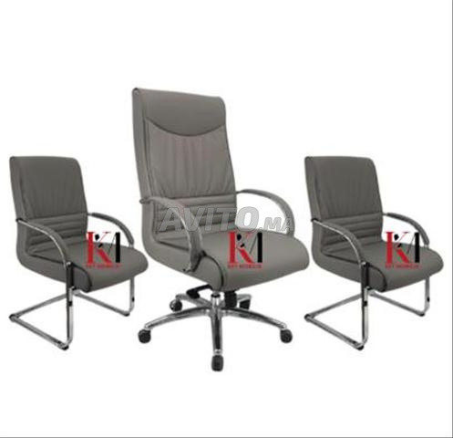 des chaises bonne qualité   a  àà bouzniika