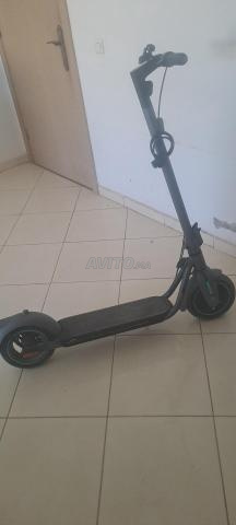 trottinette  quelques nouf marke btwin