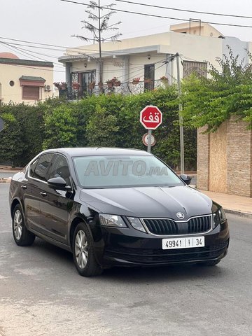 Skoda octavia premiere main