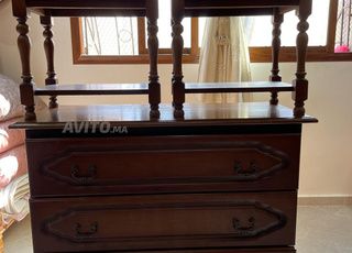 Coiffeuse vintage avec 2 tabourets assortis