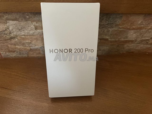NEUF HONOR 200 PRO 12 RAM 512G  // lbi3 f ma7al