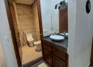 Appartement bien équiper 