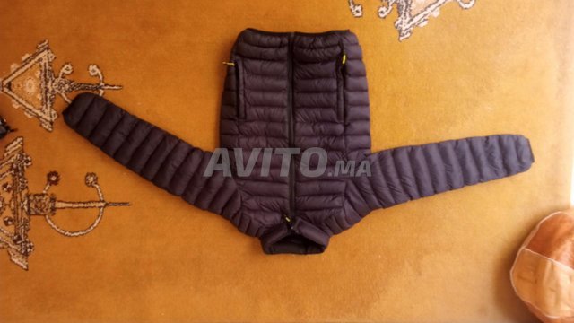 dodone nike et jacket nike  baqin nqiyin 