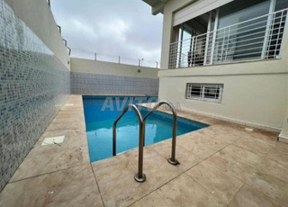 Villa à louer avec piscine privée 