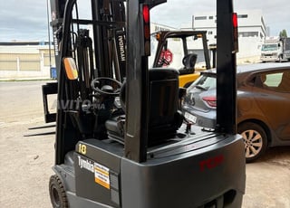 CHARIOT ELEVATEUR ELECTR TCM FTB18ET MAT 5.30 METR