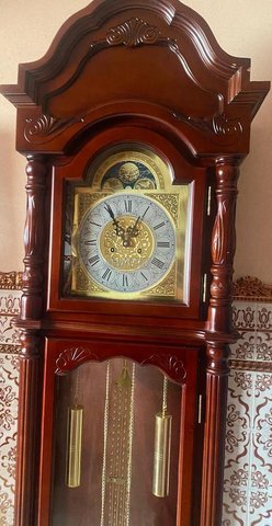 Belle horloge en bois A vendre