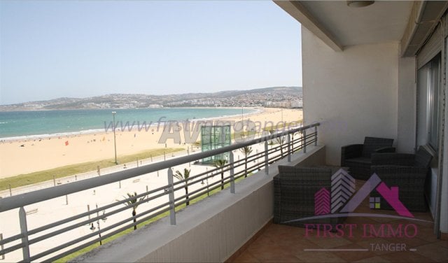 Chic appartement 1ere ligne vue mer pour vacances
