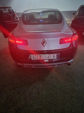 Renault Laguna Essence Automatique 2010