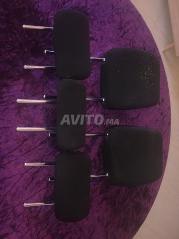 مخاد أصلية توسان للبيع مستعملة tucson hyndai