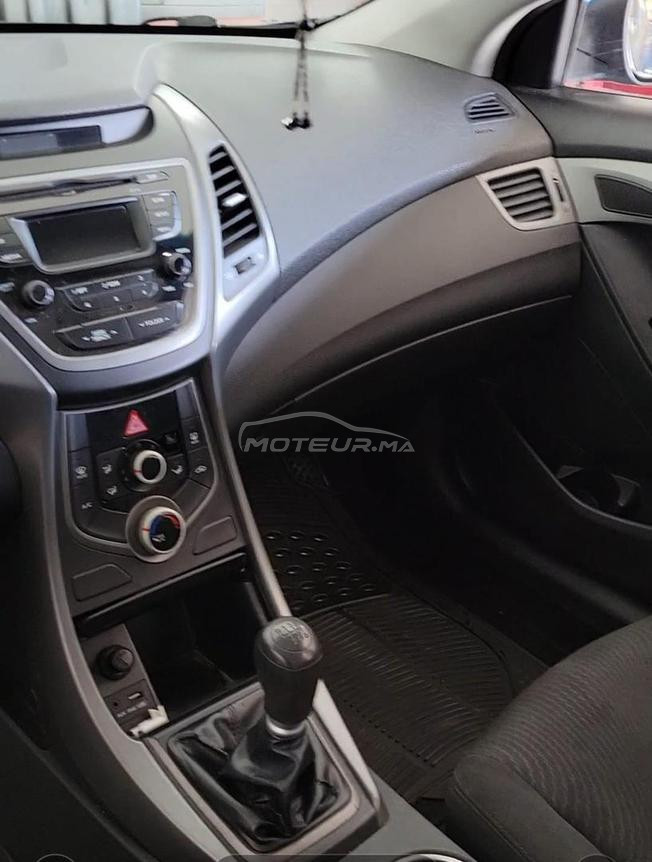 Hyundai Elantra 2014 diesel manuelle 1e main
