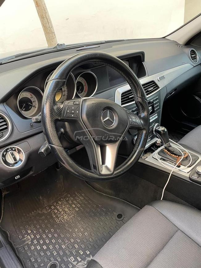 Mercedes-Benz w204 advantgard 2012 dédouanée 2015 