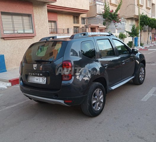 Dacia Duster Diesel Manuelle 2014 à Fès