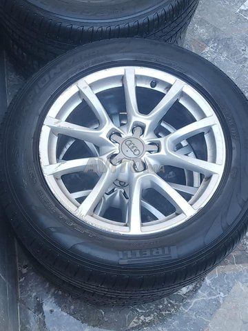 quatre jantes en très bon état 235/60 R18