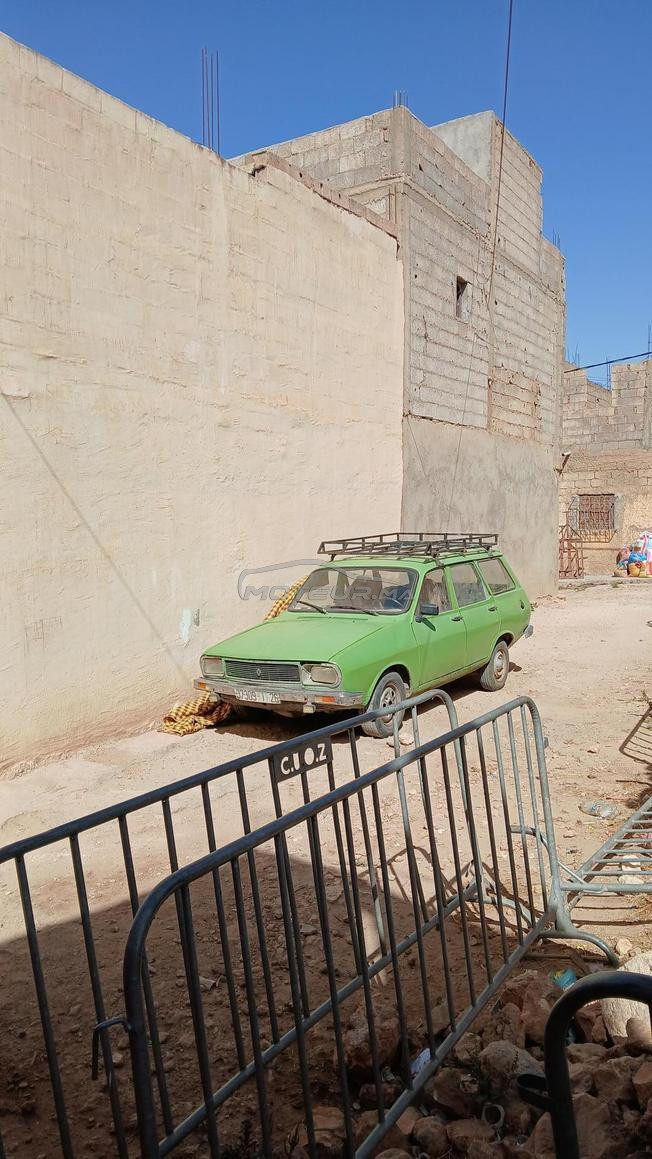 Renault R12