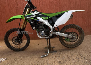 250 KXF KAWASAKI