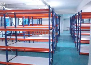 رفوف تخزين ثقيلة