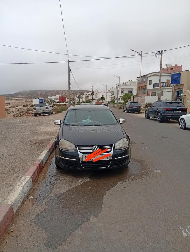 سيارة في حالة جيدة متوفرة في تامري وامسوان اكادير