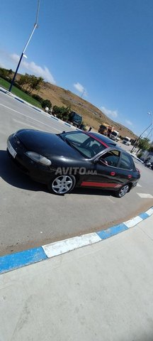 Hyundai Elantra Essence Manuelle 1997 à Tanger