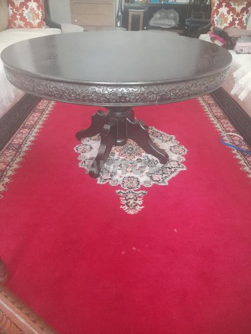 tables de salon et 2 sandrilliers