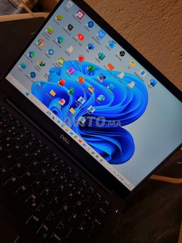حاسوب محمول Dell i5 الجيل الثامن الحالة ممتاز🤯