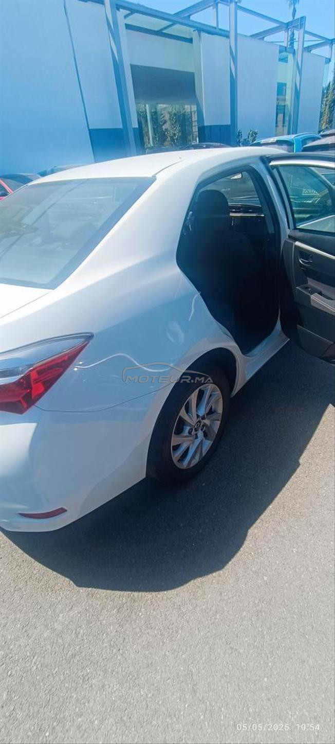 Toyota Corolla en très bon état 