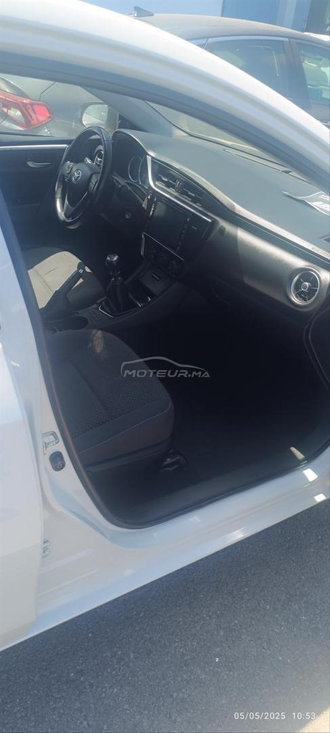 Toyota Corolla en très bon état 