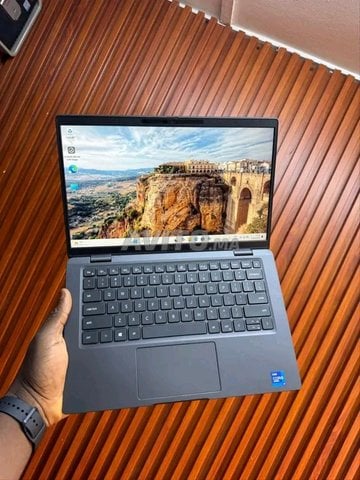 Dell Carbon (Tactile) i7 11EME GÉN / 16GB RAM
