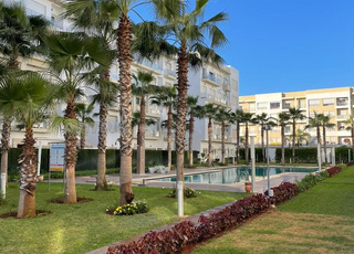 Apparemment de luxe a louer longue durée