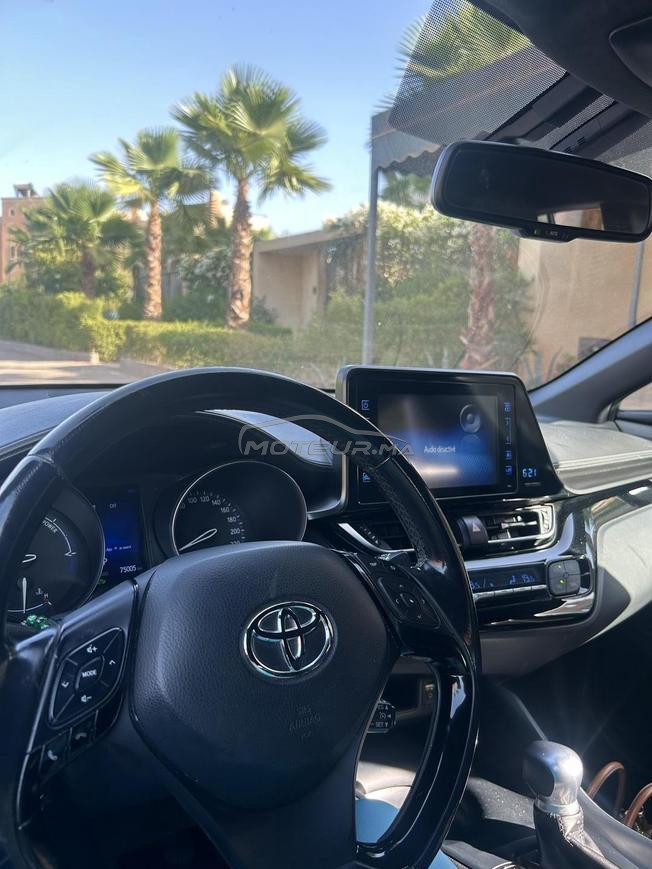 Toyota C-HR Hybride Automatique 2018 à Marrakech