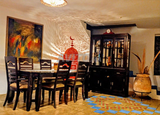   وسط أصيلا كل شيء قربكم