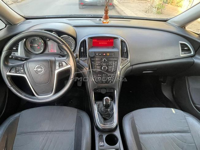 opel astra j 2013