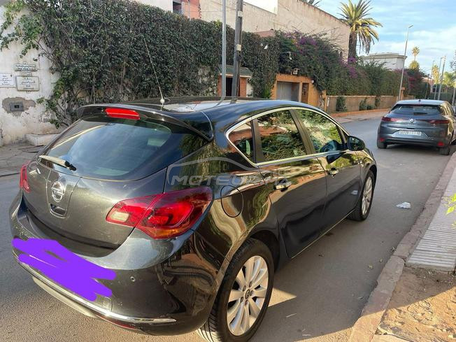 opel astra j 2013