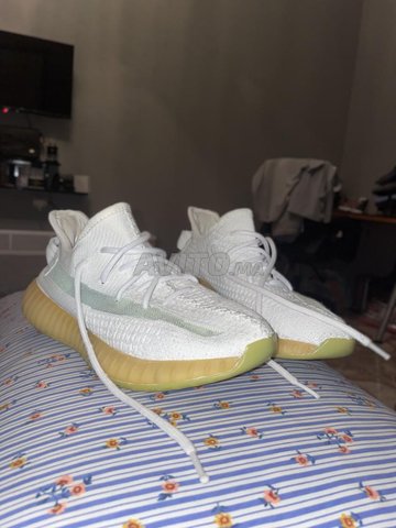 adidas Yeezy 350 boost