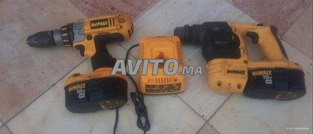 emporter vendre deux visseuse hilti dewalt 18 v
