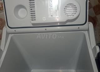 تلاجة سيارة جديده