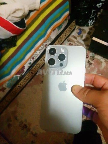 iPhone 15 pro max Hay copie n9i